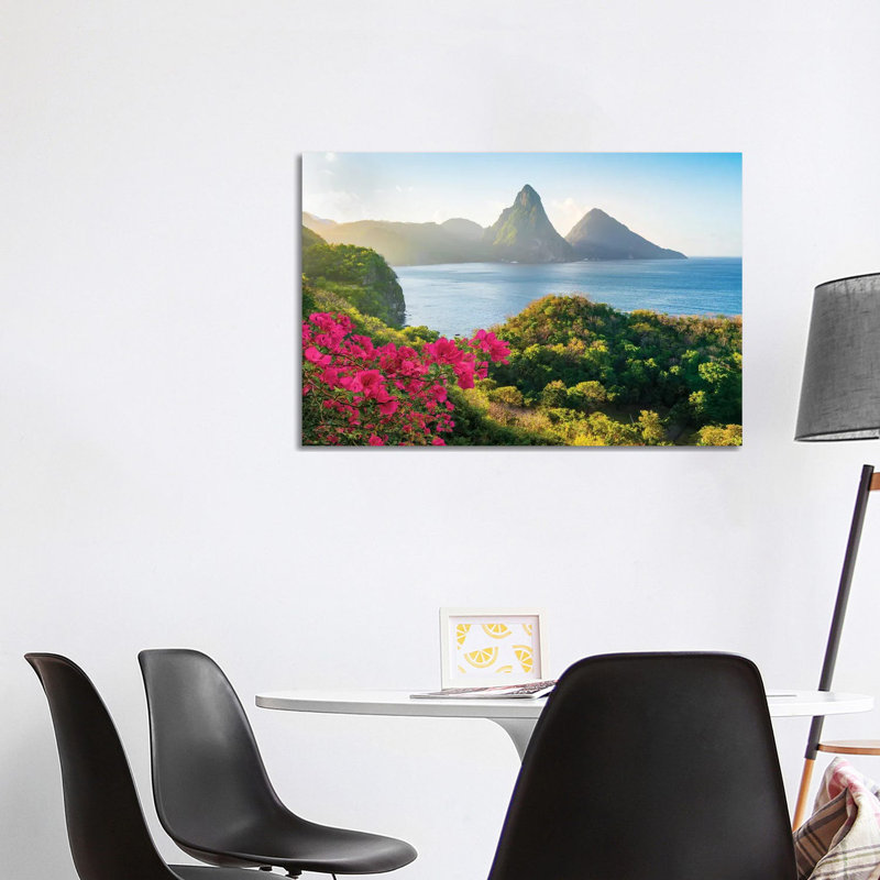 Saint Lucia Sunrise - reproduction d'art murale encadrée, H 26 po x l 40 po, Toile tendue, Ne s’applique pas