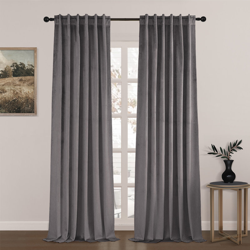 Paire de rideaux occultant avec passe-tringle Ike, L 52 po x L 90 po, Gris