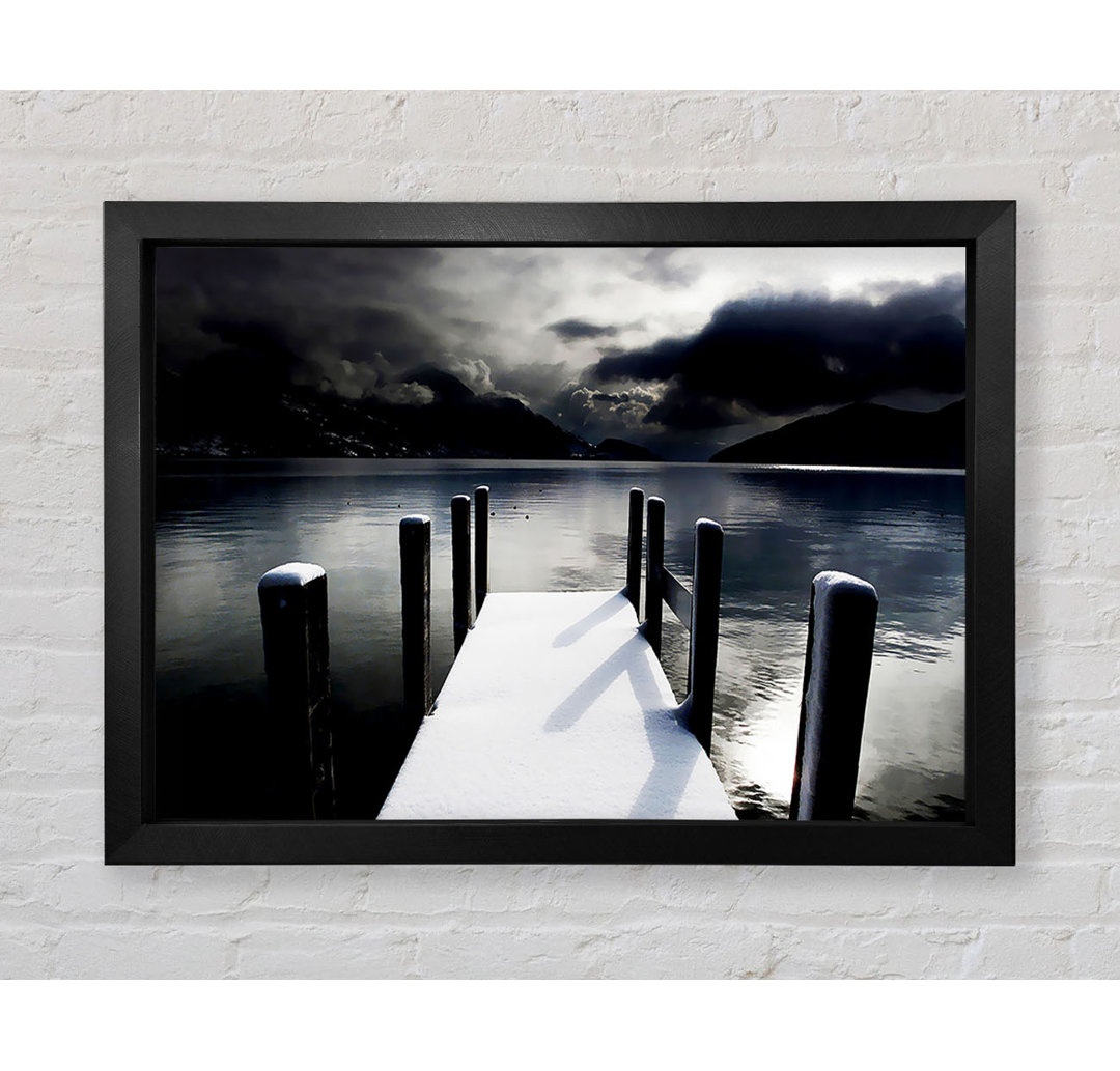 Gerahmtes Poster Tranquil Mountain View Lake Side