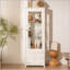 Vitrine autoportante de 71 pouces avec tablettes réglables, lumière DEL et rangement rembourré pour espaces de vie modernes - blanc