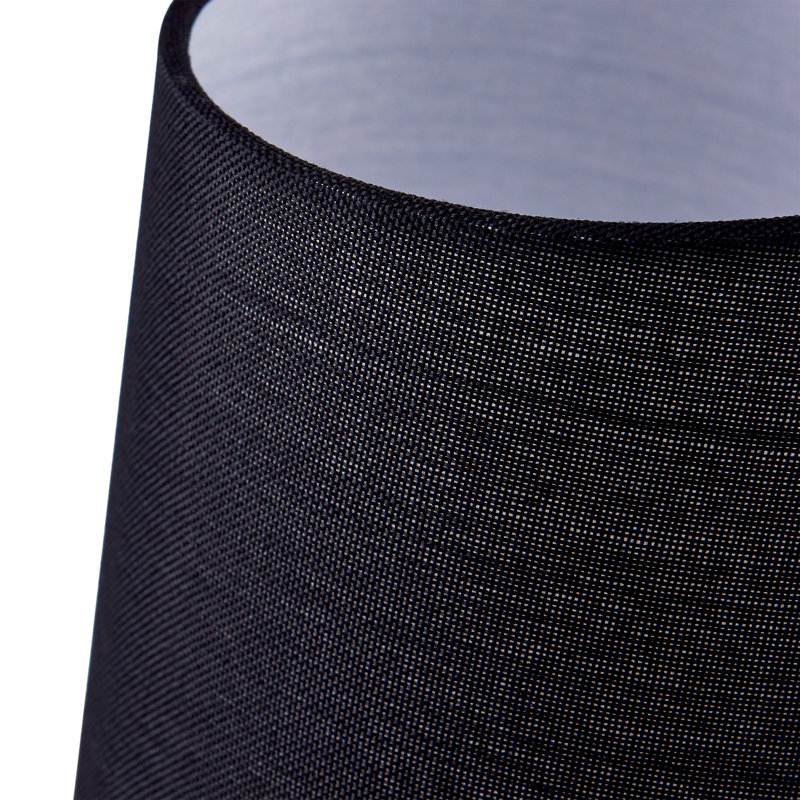 Jenessy Metal Table Lamp, Black
