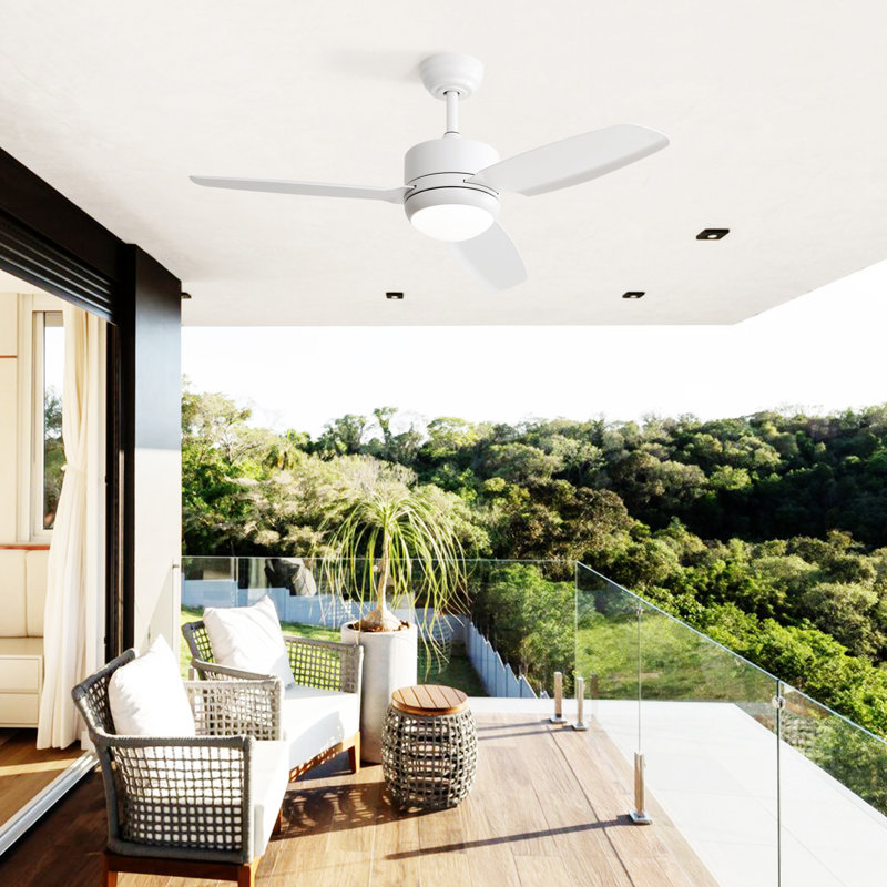46 Inch New Design Ceiling Fan With Lights 3 ABS Blades 6-Speed DC Motor
