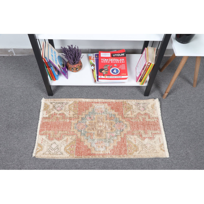 Traditional Handwoven Vintage Turkish Door Mat With Geometric Pattern In Earthy Tones Ideal For Entryway And Boasting Bohemian Decor Style