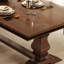 Table et chaises de salle à manger d'inspiration rétro-106679214