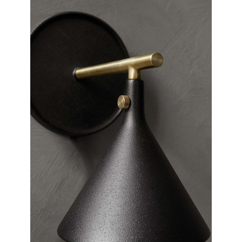 Cast 1 - Light LED Armed Sconce