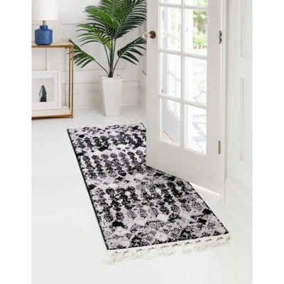 Gosnold Geometric Indoor Rug