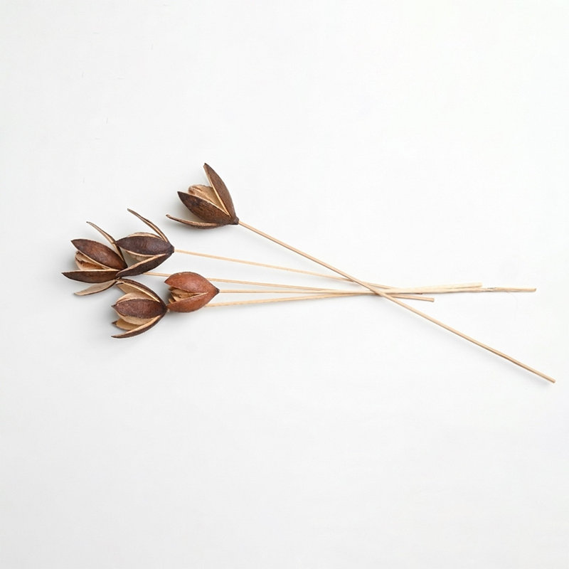 Lily On Stem 30Pc Tray