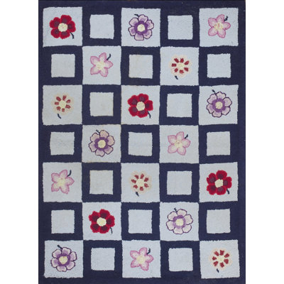 Wool Area Rug in Gray