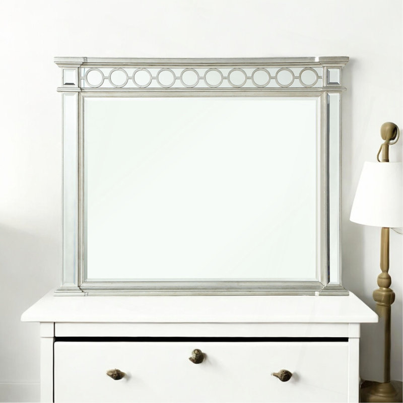 Mirrored Finished Designed Mirror