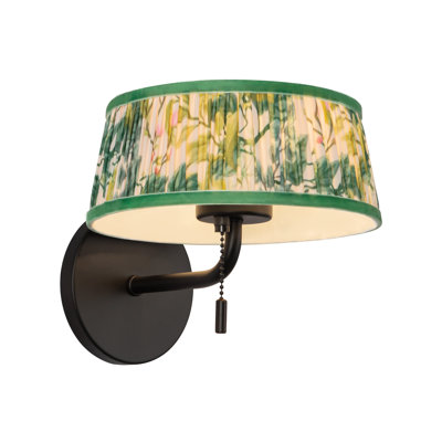 Andrewson 7-in Matte Black Wall/Vanity Light with Patterned Pleated Green Linen Shade