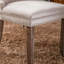 Chaise rembourrée capitonnée en velours de bois massif