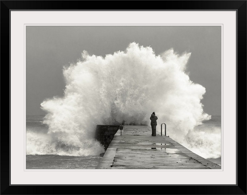 Reproduction de photo de Straub «Waves» par Mikel Lastra, H 17 po x l 24 po x P 1,5 po, Toile