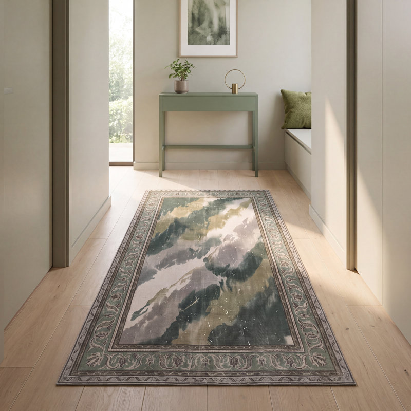 Tapis Highland2 moderne à l'aspect vieilli, aquarelle abstraite verte, grise et blanche, lavable à la machine, antidérapant, à poils courts, pour l'intérieur et l'extérieur, adapté aux animaux domestiques, idéal pour le salon, la chambre, la salle à manger, l'entrée, le couloir ou le bureau.