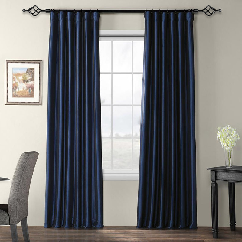 Tringle à rideaux simple réglable 0,75 po Valmar, Noir, H 1 po x l 84 po x P 1 po