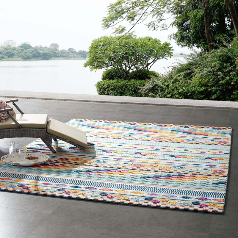 Reflect Cadhla Vintage Abstract Geometric Lattice 5x8 Indoor and Outdoor Area Rug in Multicoloured, Rectangle 8' x 10'