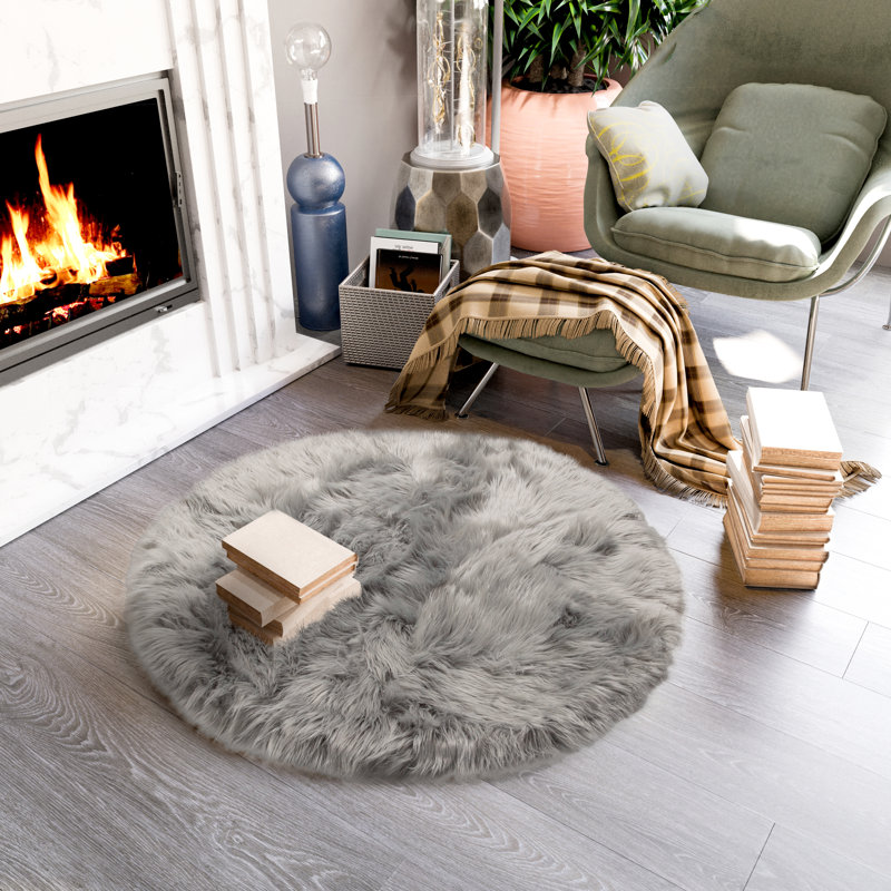 Tapis gris à poils longs lavable à la machine Diller, Rond 3 pi