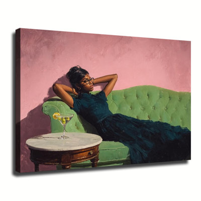 «Retro Portrait Woman Relaxing On Green Canapé», peinture à l'huile sur toile tendue à grande galerie pour le salon, la chambre à coucher