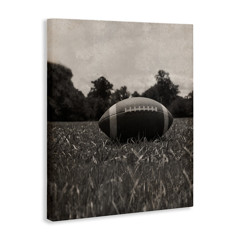Toile de football rétro, design par Marcus Prime, H 30 po x l 24 po
