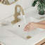 Robinet pour salle de bain à poignée simple avec douchette à double fonction, or brossé, robinet de lavabo monotrou-123994904