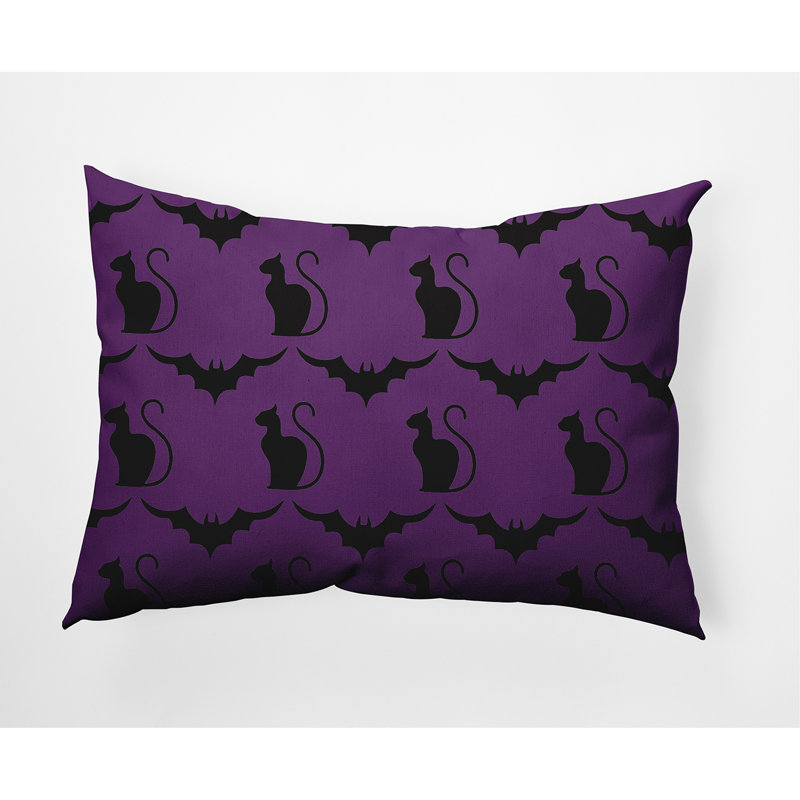 Coussin intérieur / extérieur Cats and Bats, 14 po x 20 po, Améthyste
