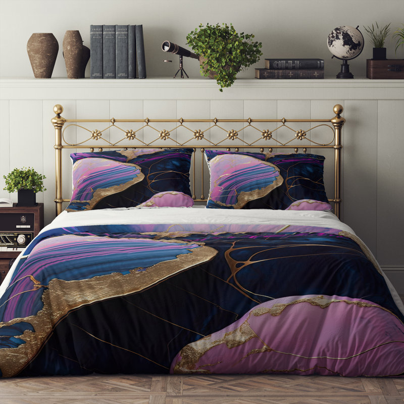Abstract Duvet Cover, King Duvet Cover + 2 King Shams