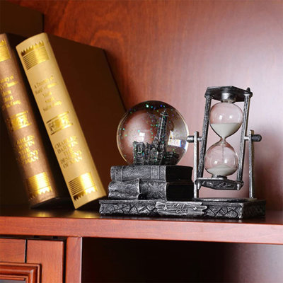 Apriel Scenic & Cityscapes Hourglass