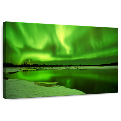 Nicci Northern Lights Over Lake