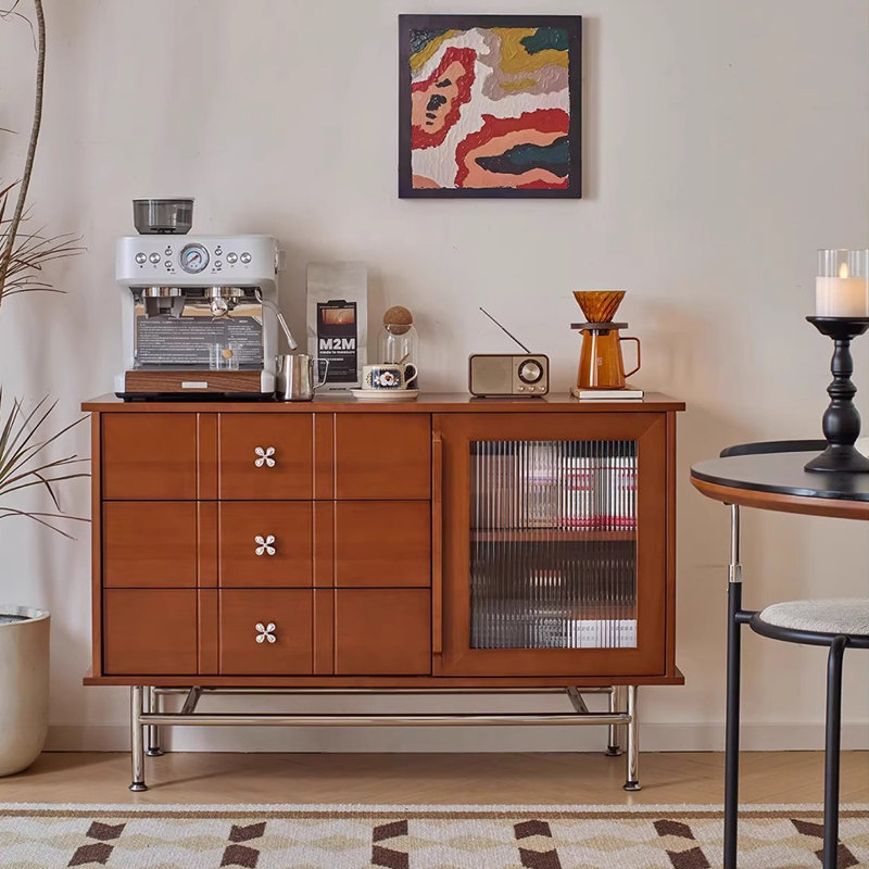 Nordic mid-style solid wood sideboard