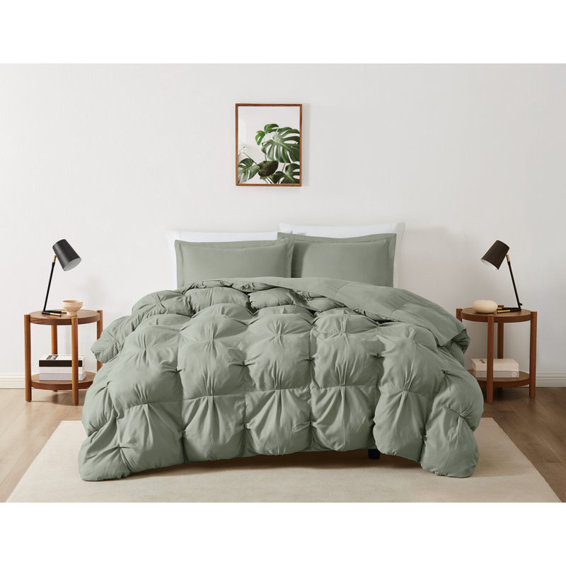 Truly Soft Cloud Puffer Comforter Set – Overfilled, Soft Microfiber, Green, King Comforter + 2 Standard Sham