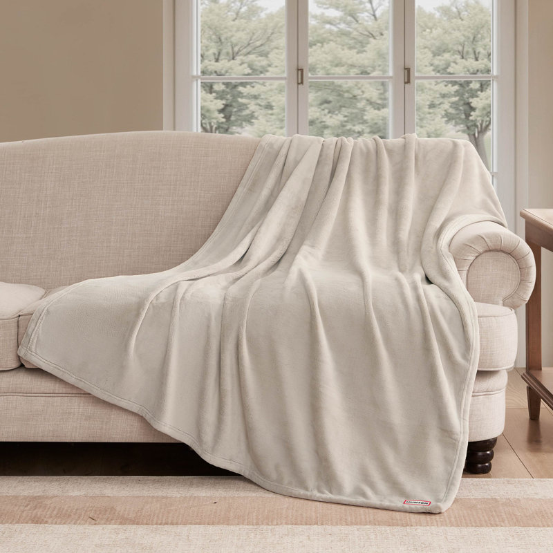 Hunter Coco Flannel Throw Blanket, Moonbeam Beige