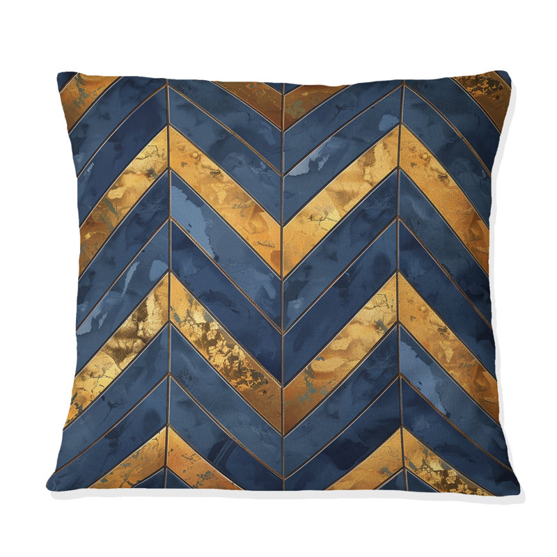 Coussin décoratif doré à motif de chevrons dorés et bleu Glam I, H 16 po x l 16 po