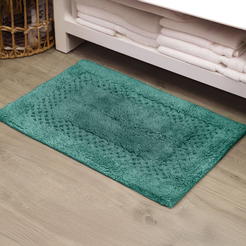 Antigona Soft Bath Rug, 17" W x 24" L, Bottle Green