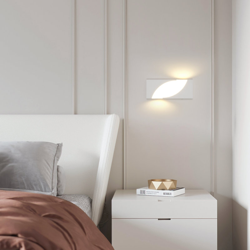 Denitta Acrylic LED Flush Mounted Sconce