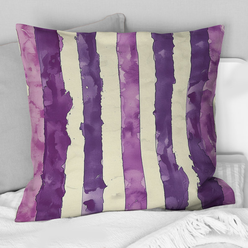 Coussin décoratif mauve et blanc Glam Stripes I - Glam, H 18 po x l 18 po