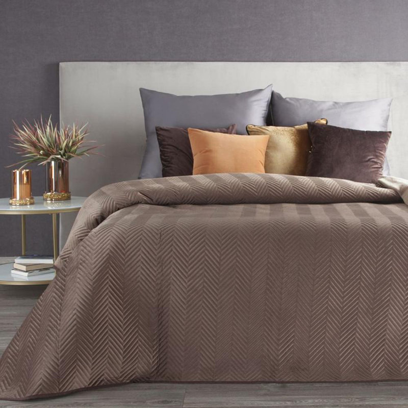 Teanna Bedspread