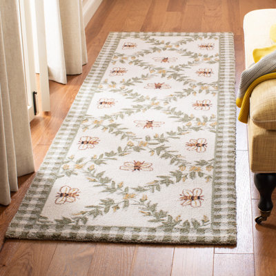 Elara Floral Handmade Wool Area Rug