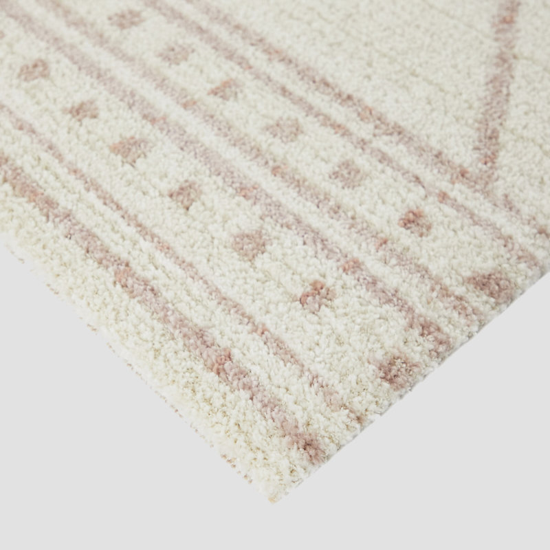 Deneisha Indoor Rug, Rectangle 5'3" x 7'