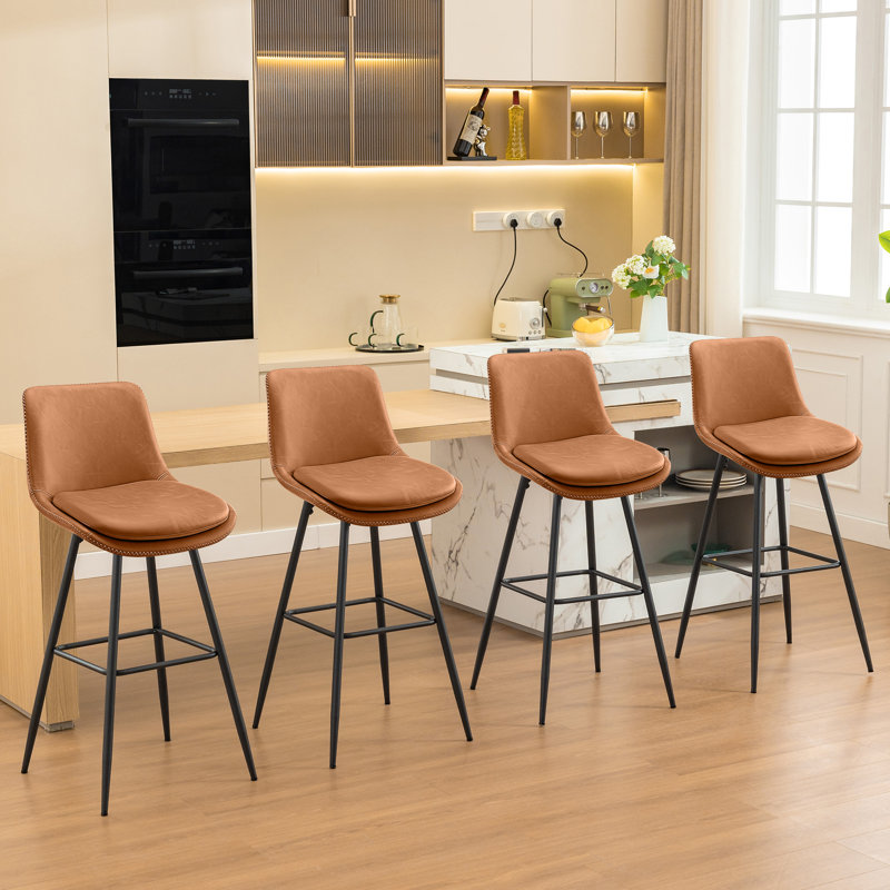 Tabouret de bar industriel en similicuir H 32 po Janayshia, Brun whisky, Ensemble de 4
