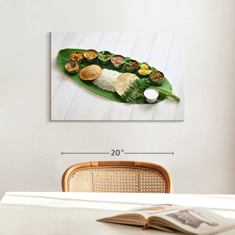 Yarlin South Indian Cuisine, H 16 po x l 24 po