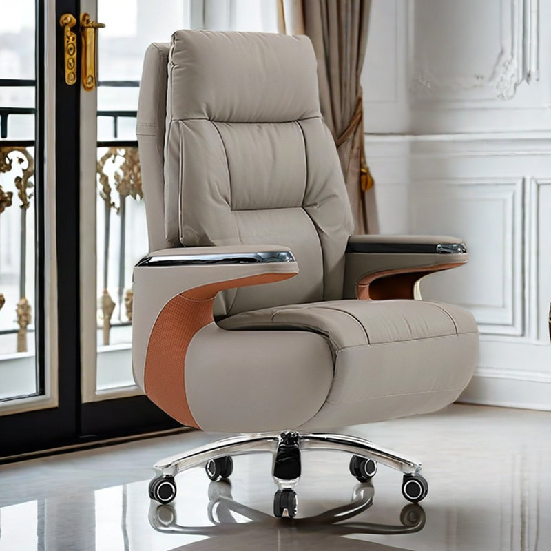 Fauteuil de direction, Café crème