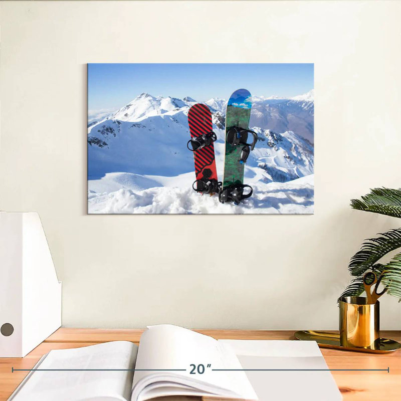 Two snowboards Sireci, H 8 po x l 12 po
