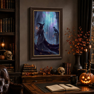 Sorcière et corbeau dans une cathédrale gothique violette, toile murale d'Halloween