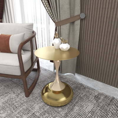 Table d'appoint en acier inoxydable Kalup