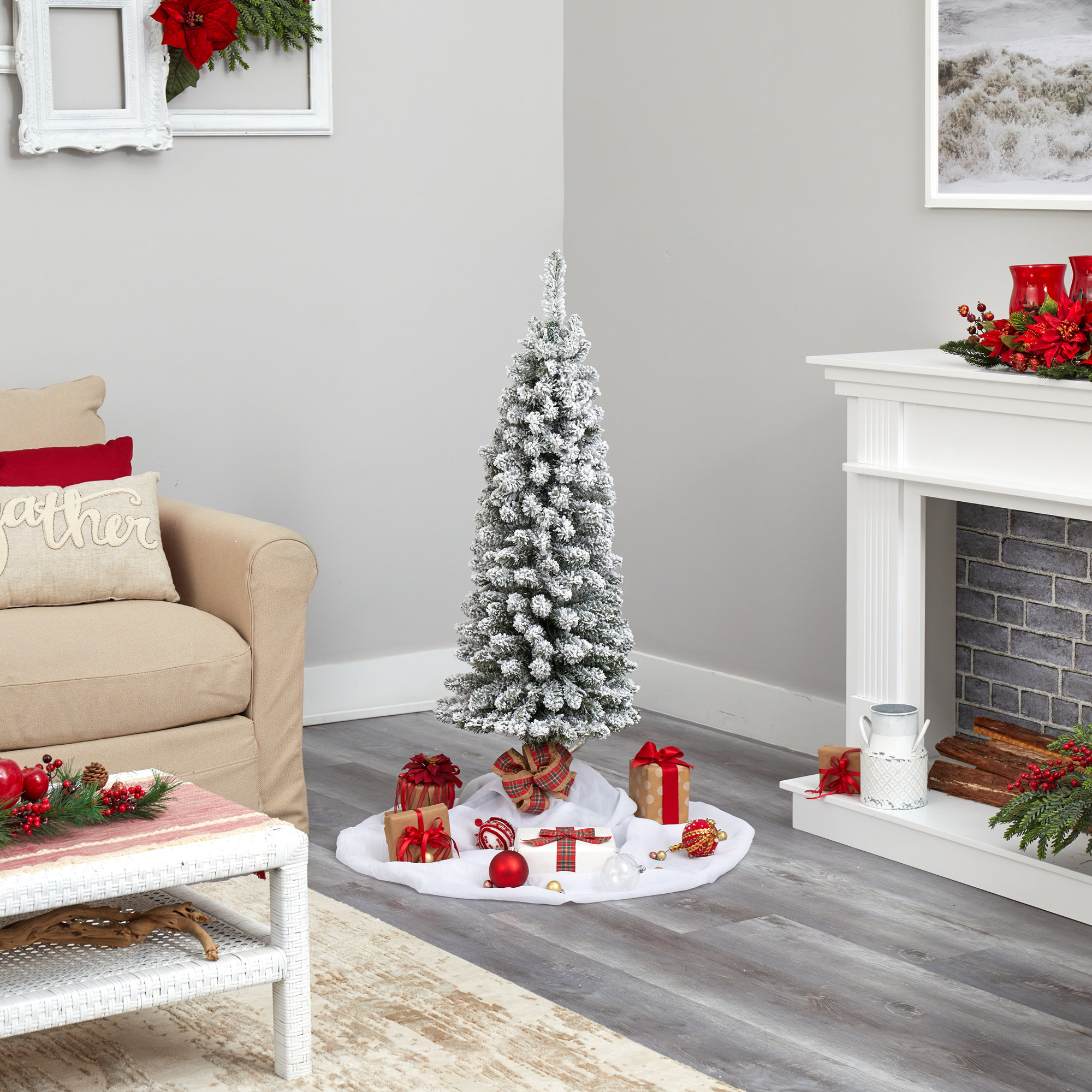 Lighted Artificial Spruce Christmas Tree, 4' H