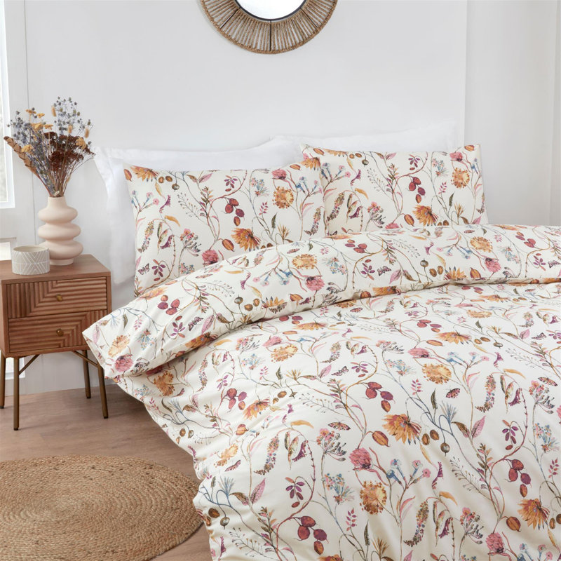 Akesha Polyester Floral Duvet Cover Set with Pillowcases Included, Double - 2 Pillowcases, Multi