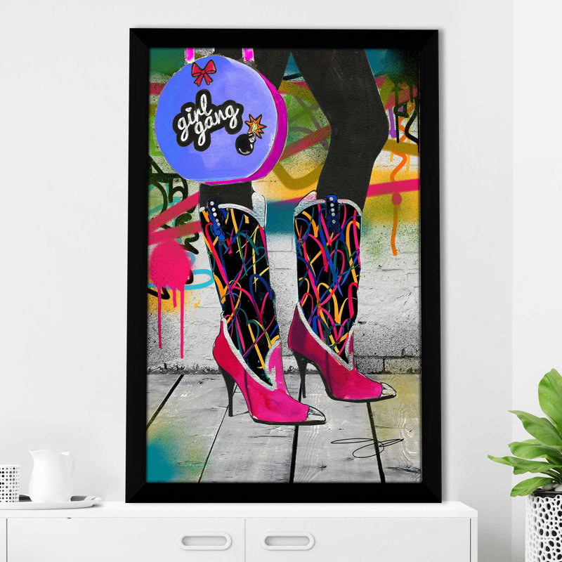 Girl Gang (Vertical) par By Jodi - impression, Cadre noir, H 49,5 po x l 33,5 po x P 1 po