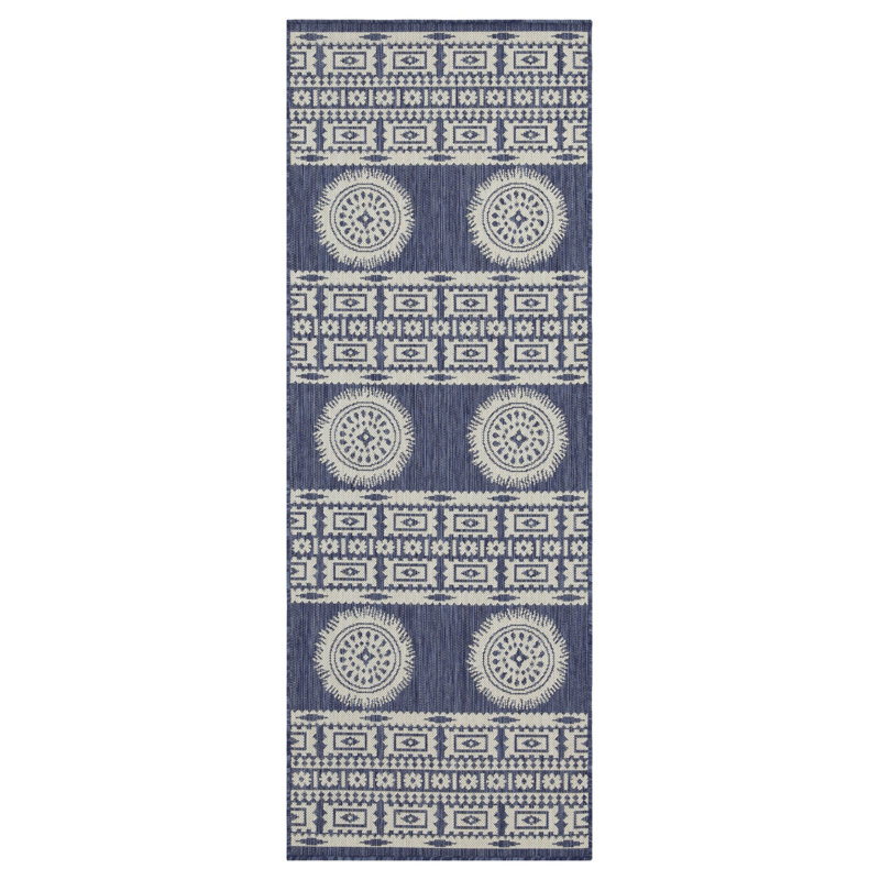Indoor/Outdoor Area Rug, Runner 2'7" x 7'3"