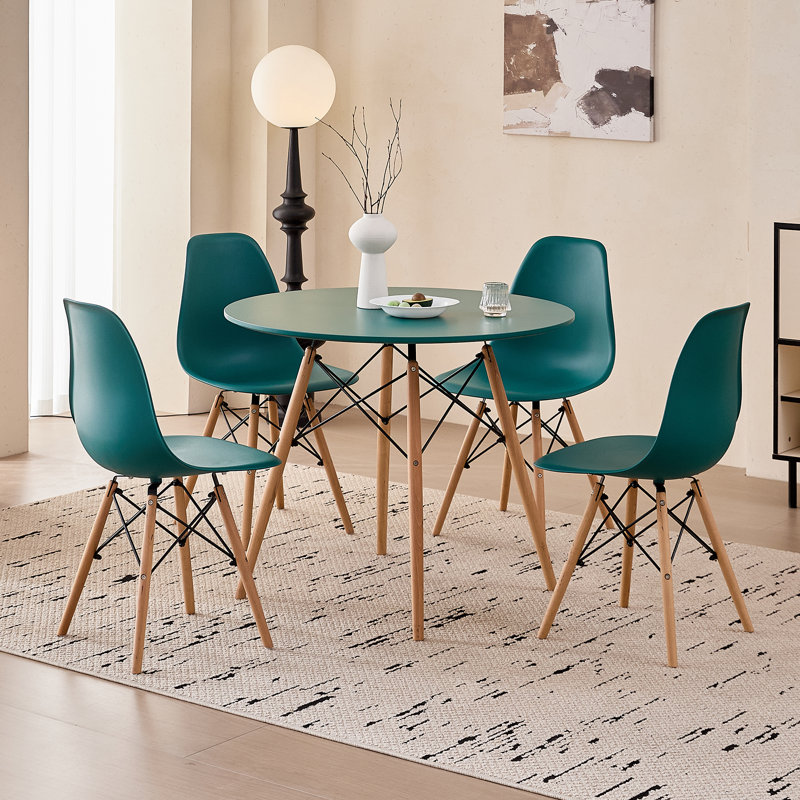 Ensemble de table de salle à manger 5 pièces pour 5, table de cuisine 35,5 po avec pieds, pieds en bois massif, sièges en plastique, vert