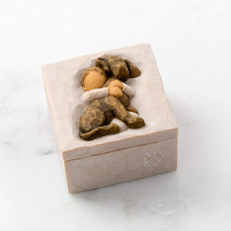 Hug (Dark Dog), Sculpted Hand-Painted Keepsake Box