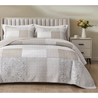 Quinn Cotton Patchwork Reversible Quilt Set